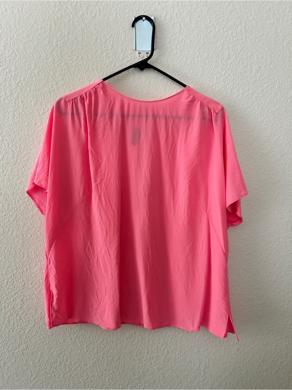 AKRIS silk crepe top in coral / bubblegum size 16